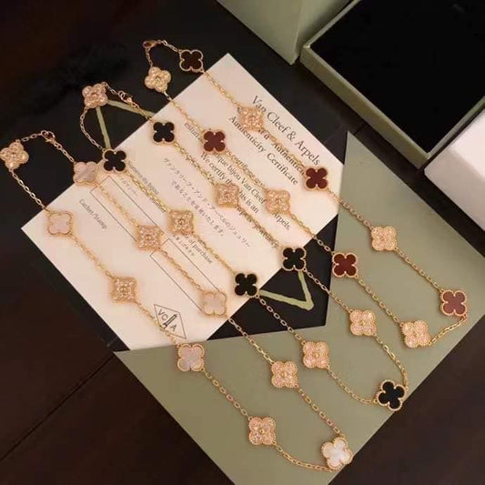Clover Necklace
