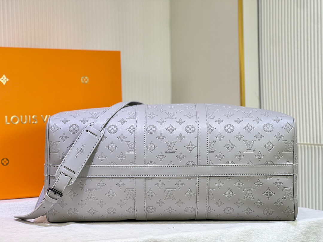 L Duffle 1:1 quality size: 50*29*23 cm 3colors