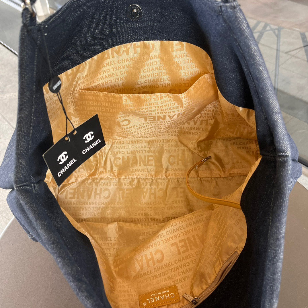 C Purse size 55x30x20
