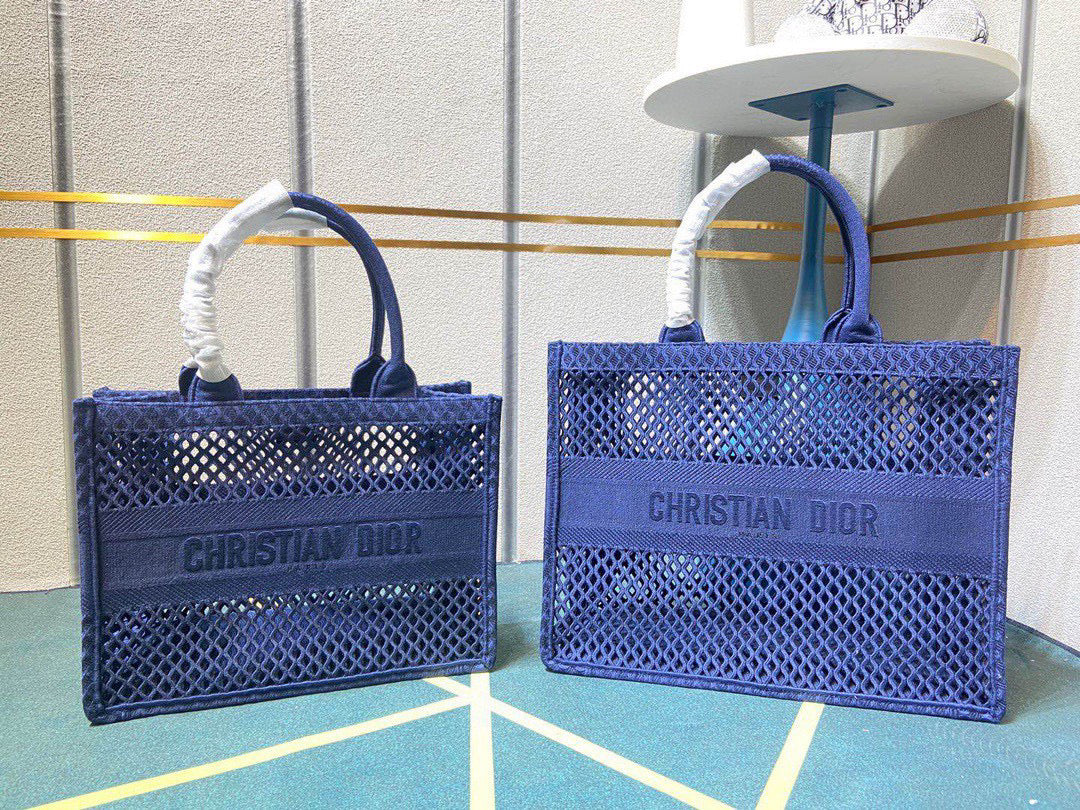CD TOTE 1:1 Black, Blue or TAN!!