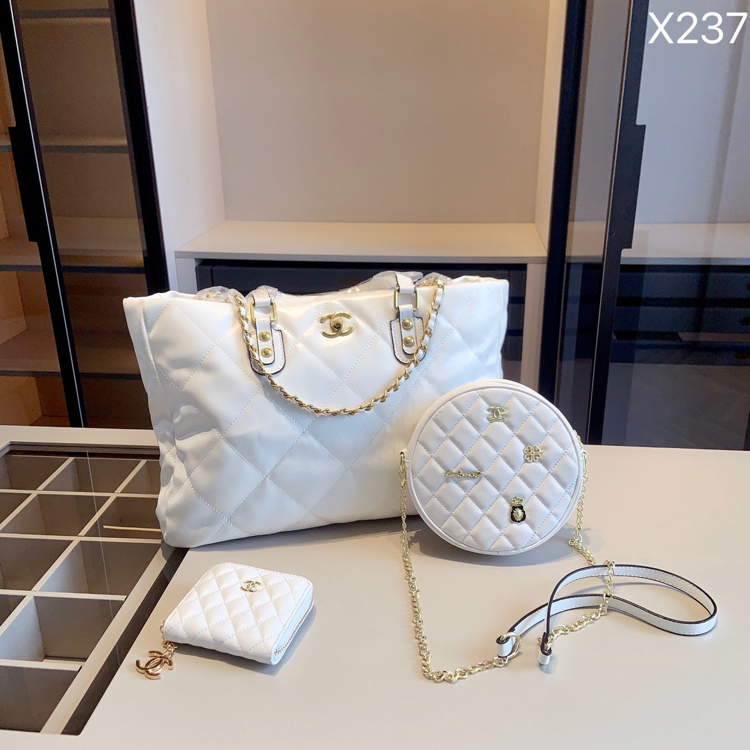Chanel 3pcs purses set