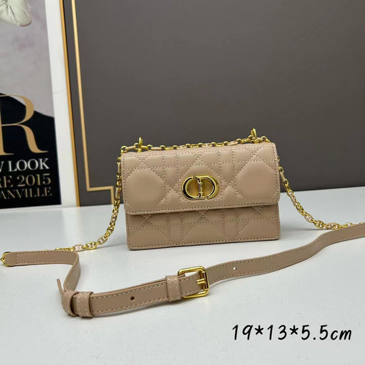 Quilted Mini Chain Crossbody Bag