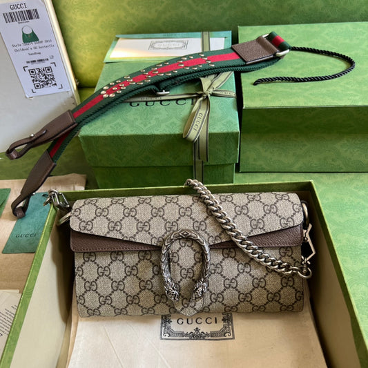 Signature Monogram Chain Shoulder Bag