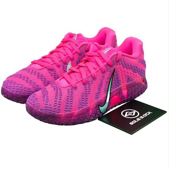 Zoom Air Textured Low-Top Basketball Sneakers – Multiple Colors