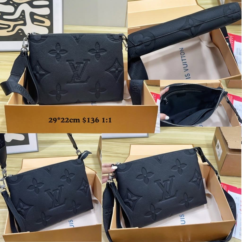 L Embossed Black Purse