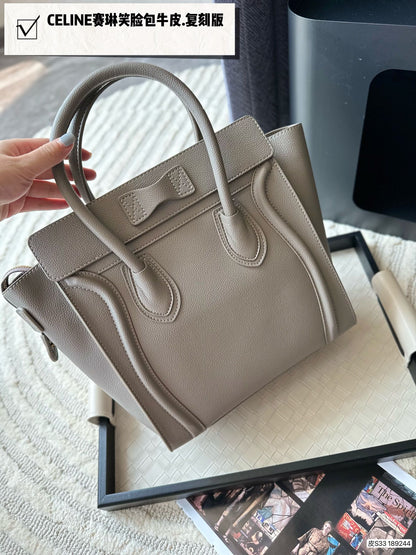 C Purse 1:1 Real leather Size: 26*27.5 cm