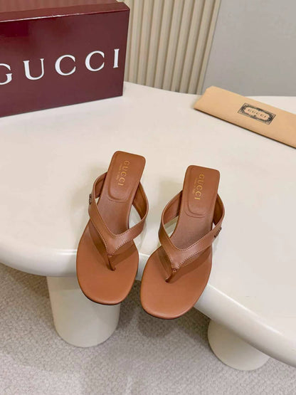 Thong Sandals with Kitten Heels