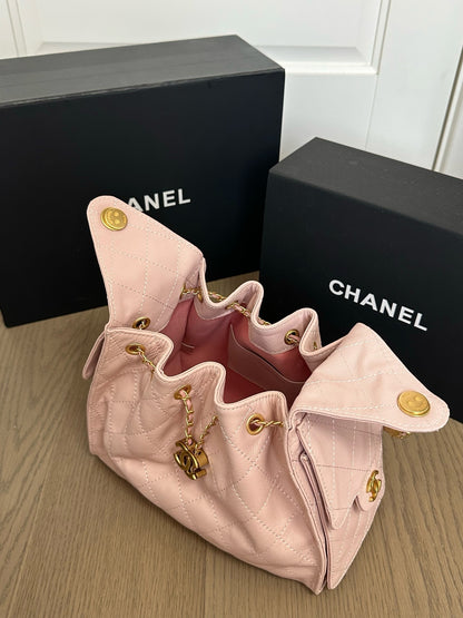 Blush Pink Quilted Drawstring Bucket Shoulder Bag with Gold Chain Accents