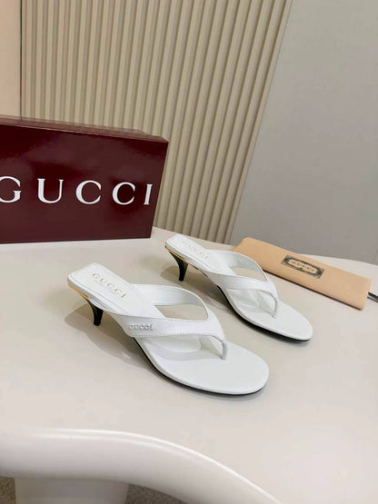 Thong Sandals with Kitten Heels